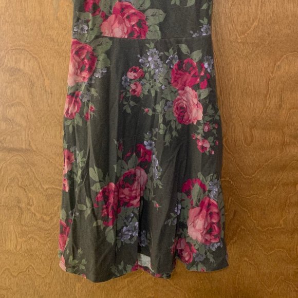 American Eagle Outfitters Women's Soft Floral Criss-Cross Back Dress Size Small - Picture 6 of 6